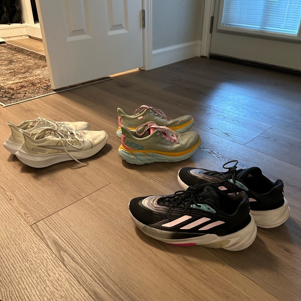 Hokas